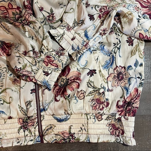 Chico’s Floral Reversible Jacket size 1 Small - Picture 9 of 14